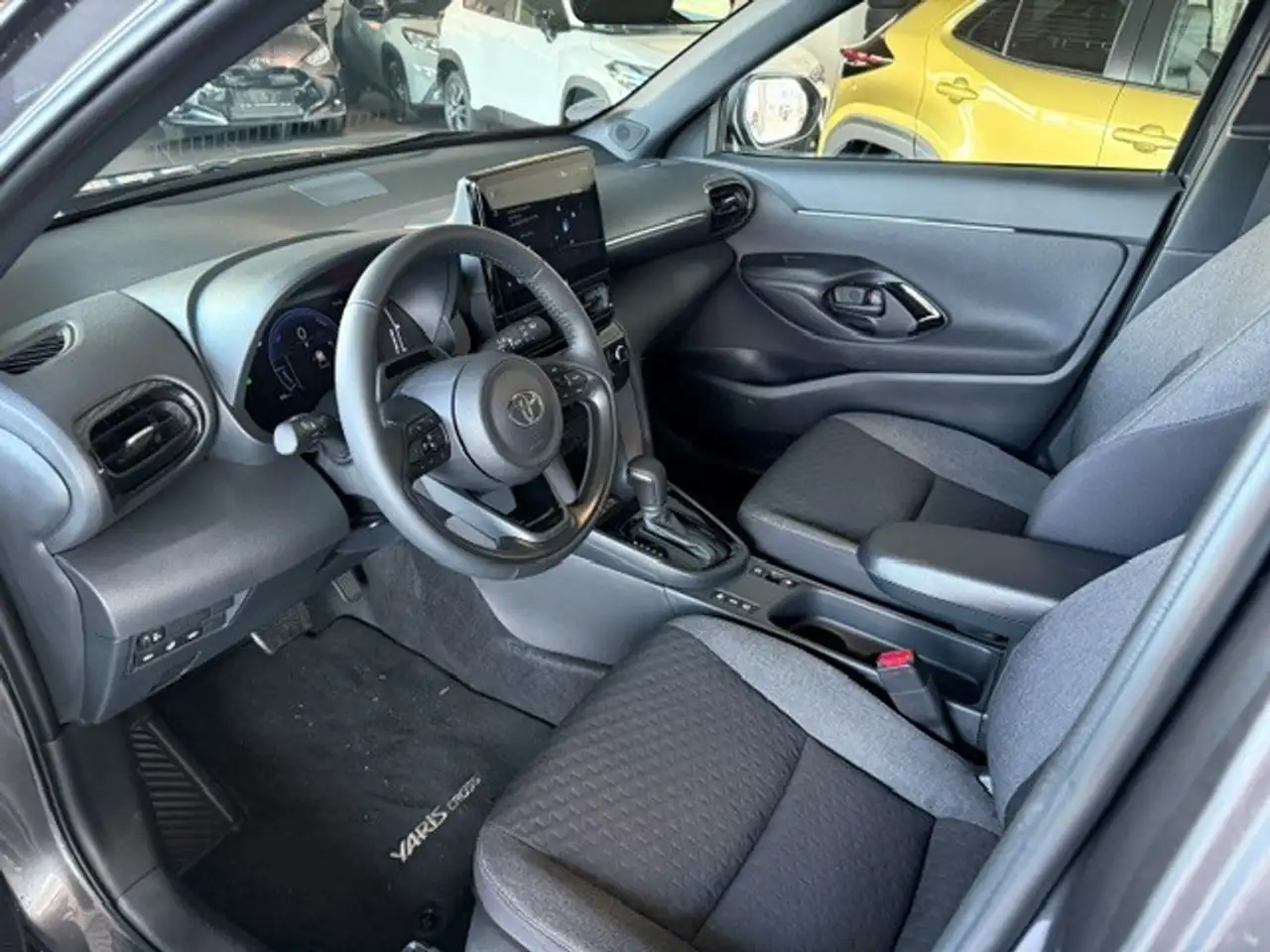 Toyota Yaris 9