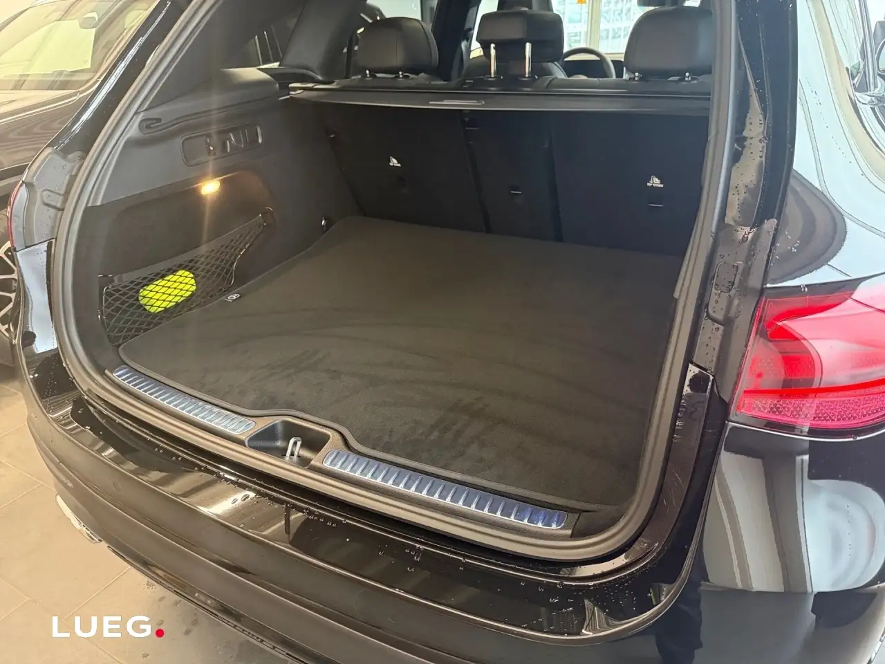 Mercedes-Benz GLC 220 16