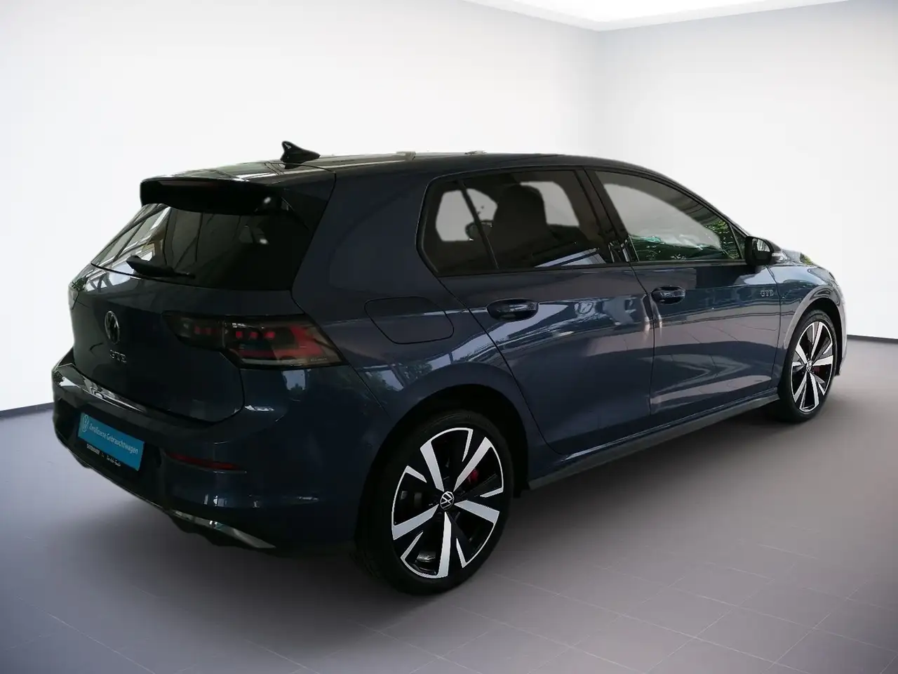 Volkswagen Golf VIII 4