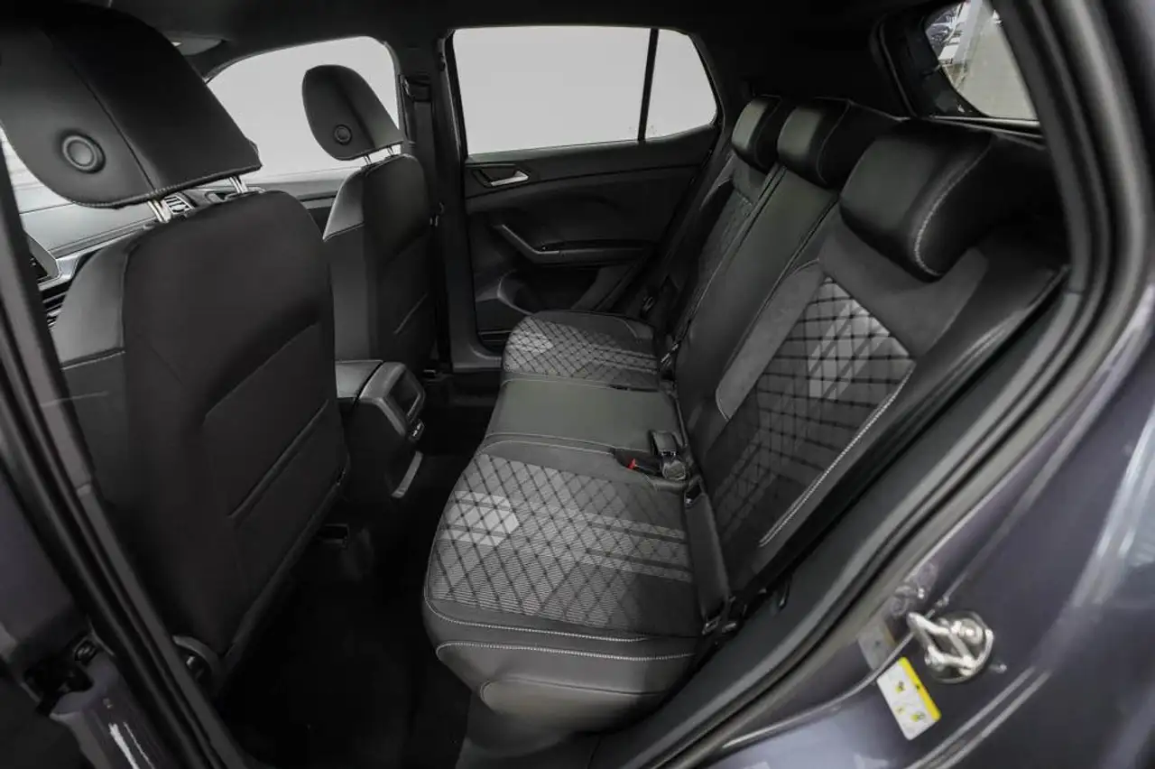 Volkswagen T-Cross 15