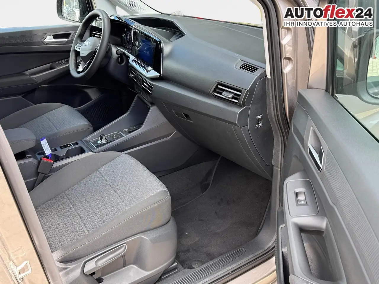 Ford Tourneo 10