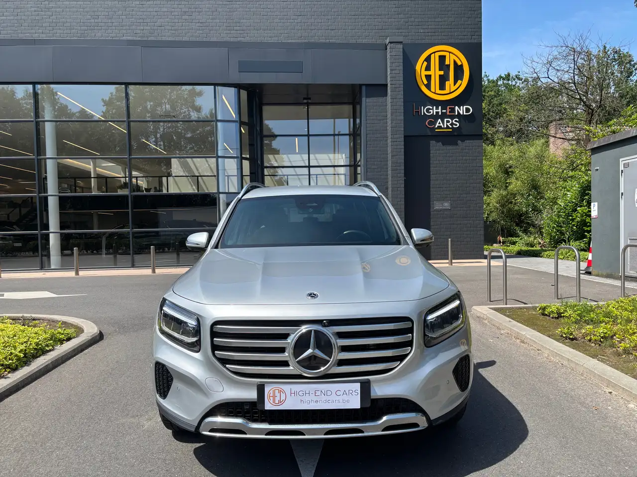 Mercedes-Benz GLB 180 4