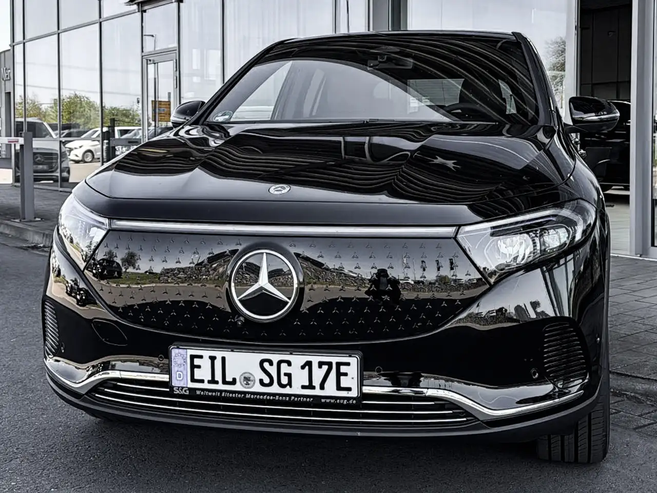 Mercedes-Benz EQA 250 4