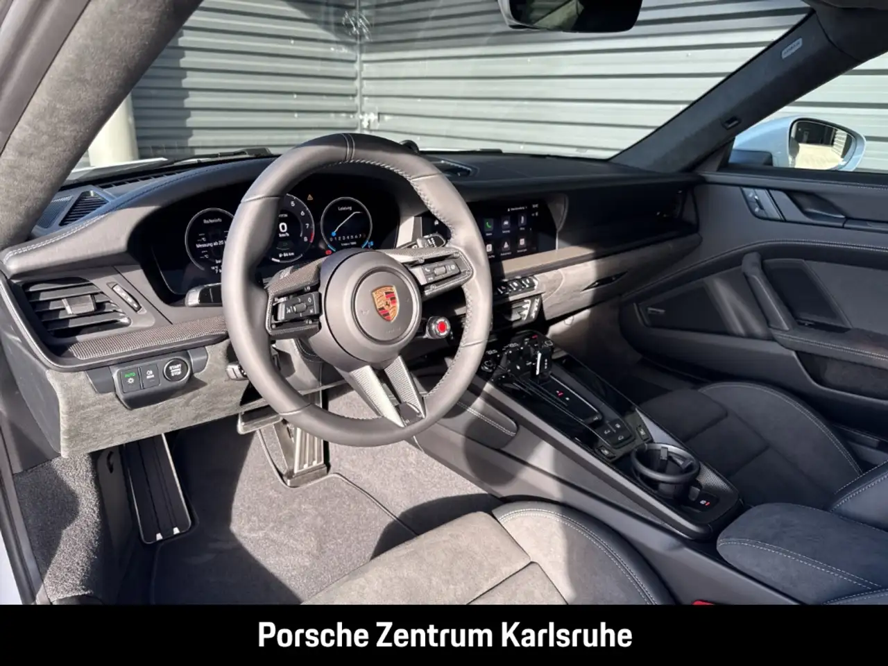 Porsche 992 911 7