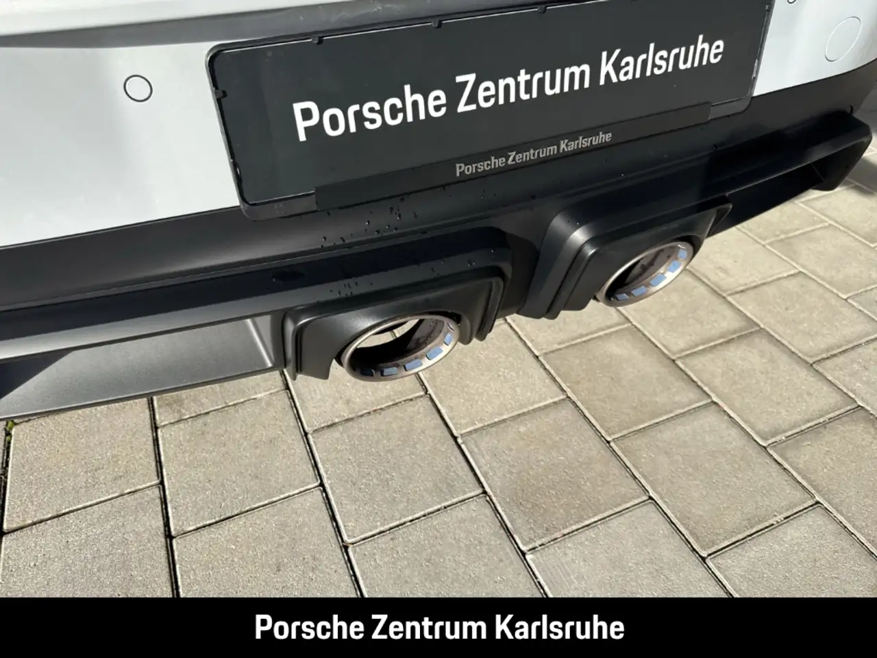 Porsche 992 911 11
