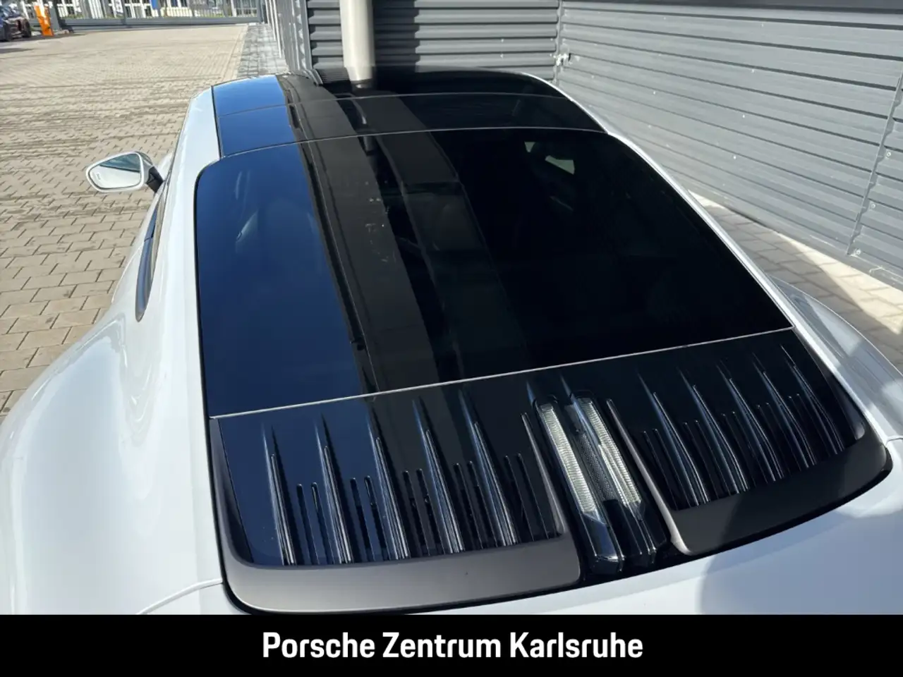 Porsche 992 911 12