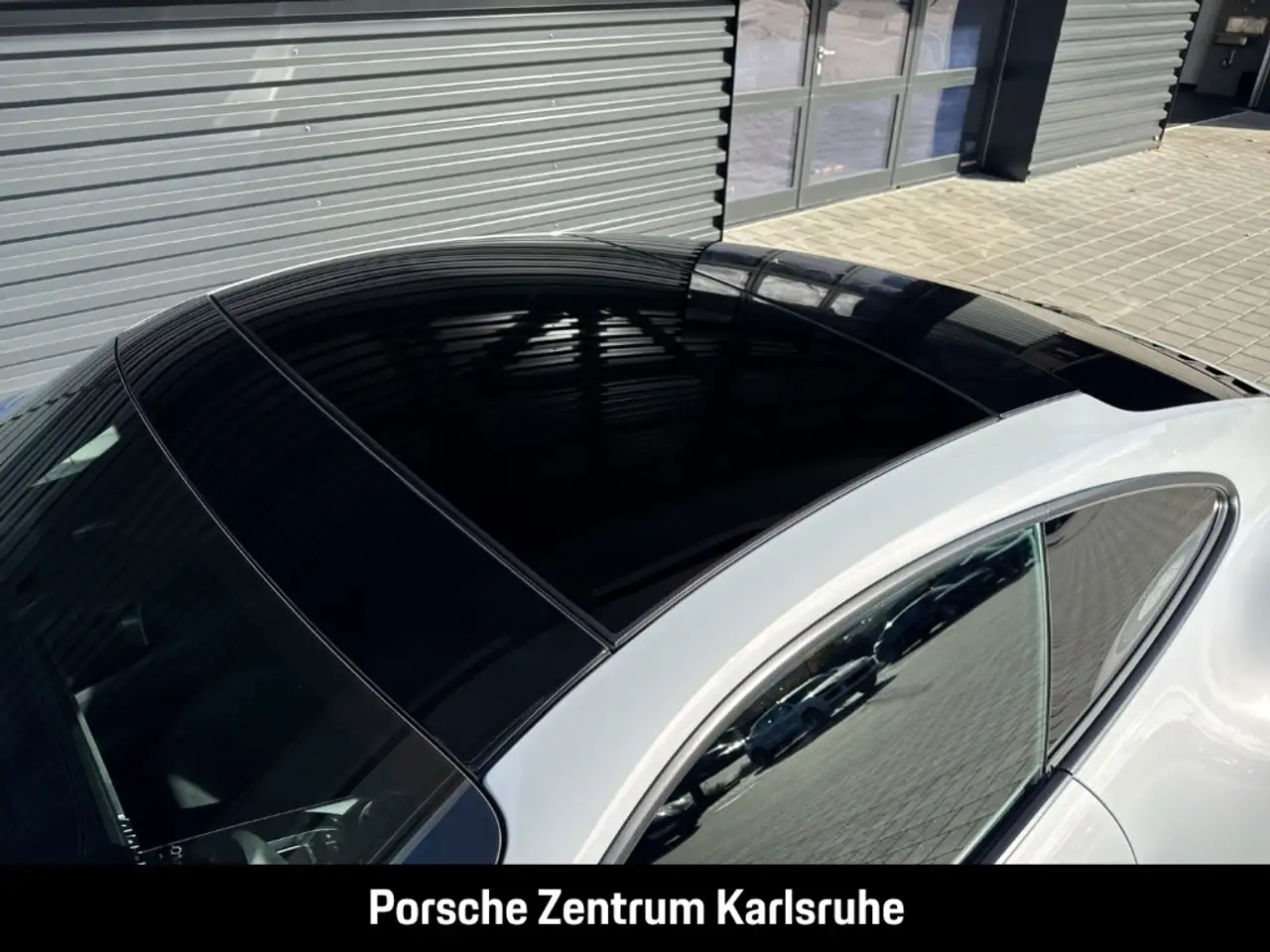 Porsche 992 911 15