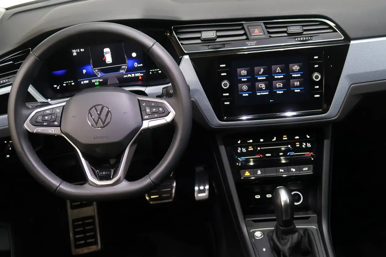 Volkswagen Touran 4