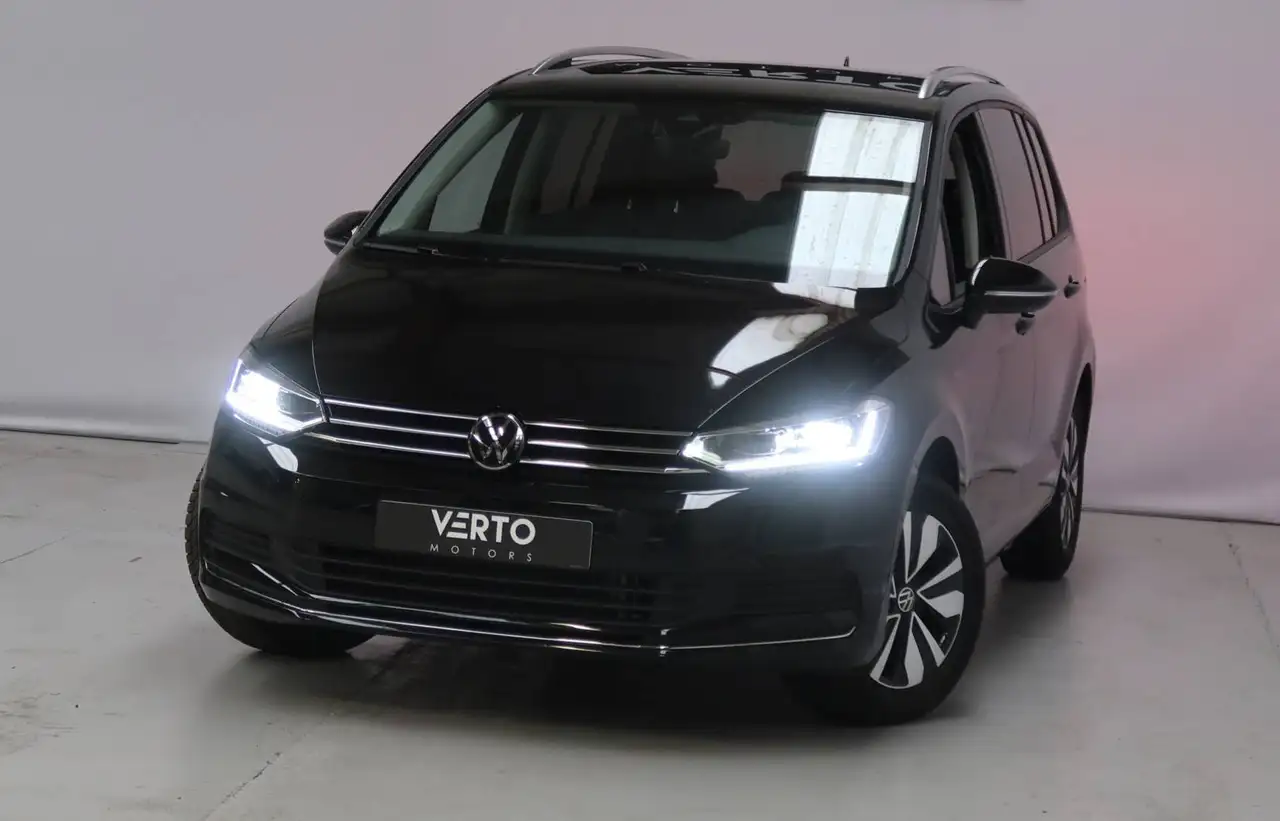 Volkswagen Touran 7