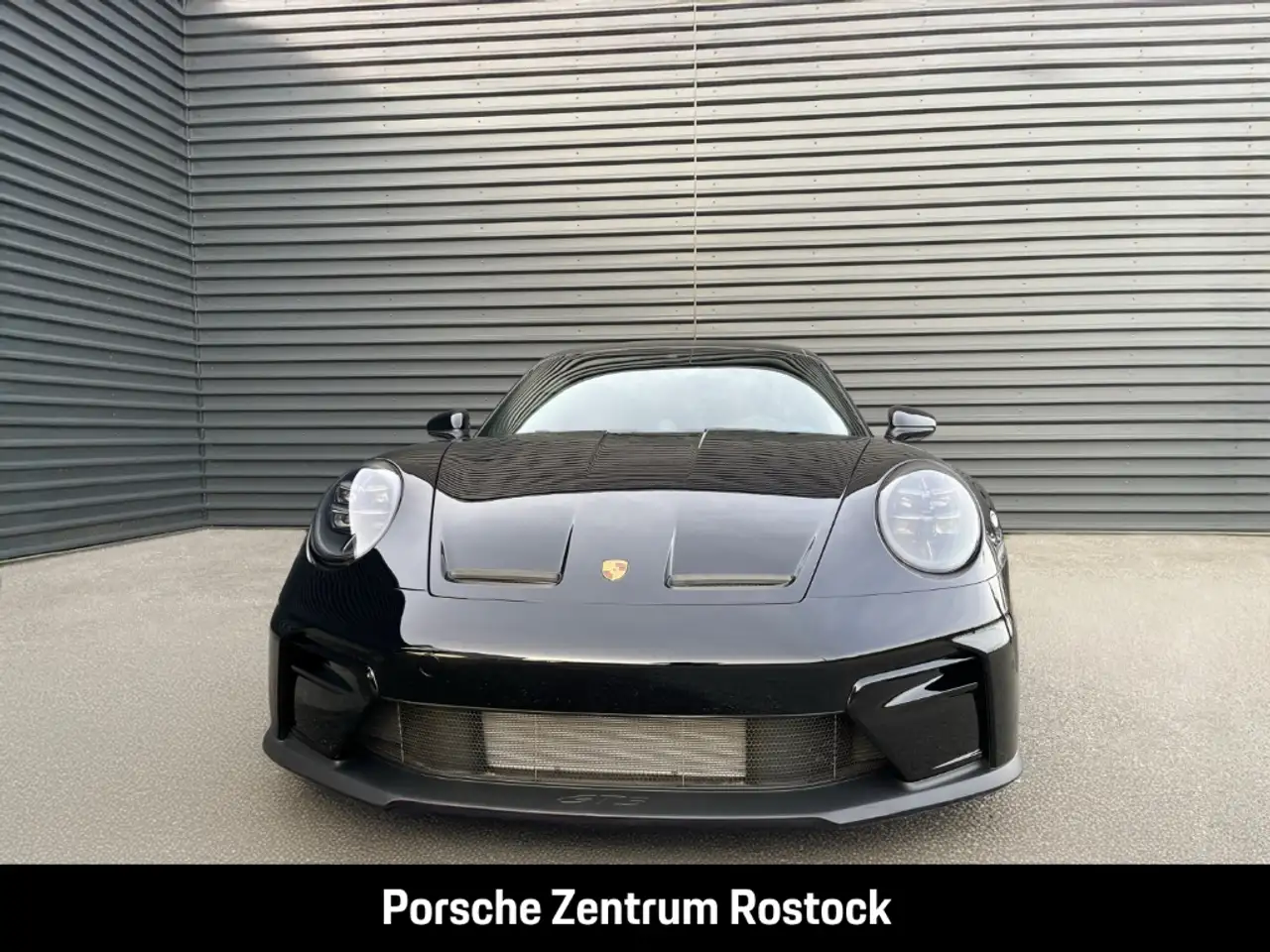 Porsche 992 911 4