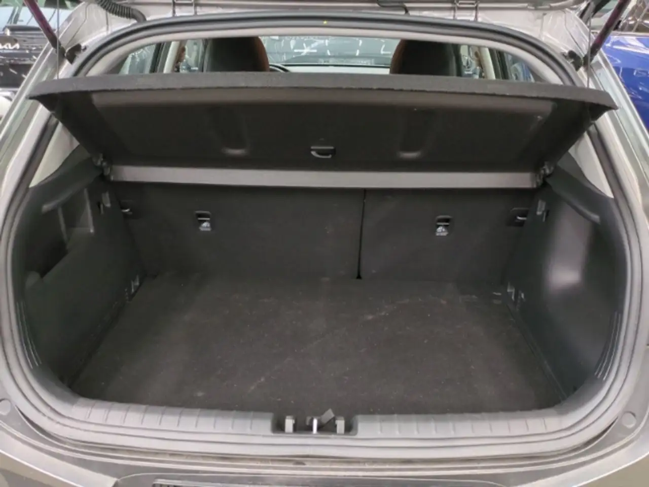 Kia Stonic 6
