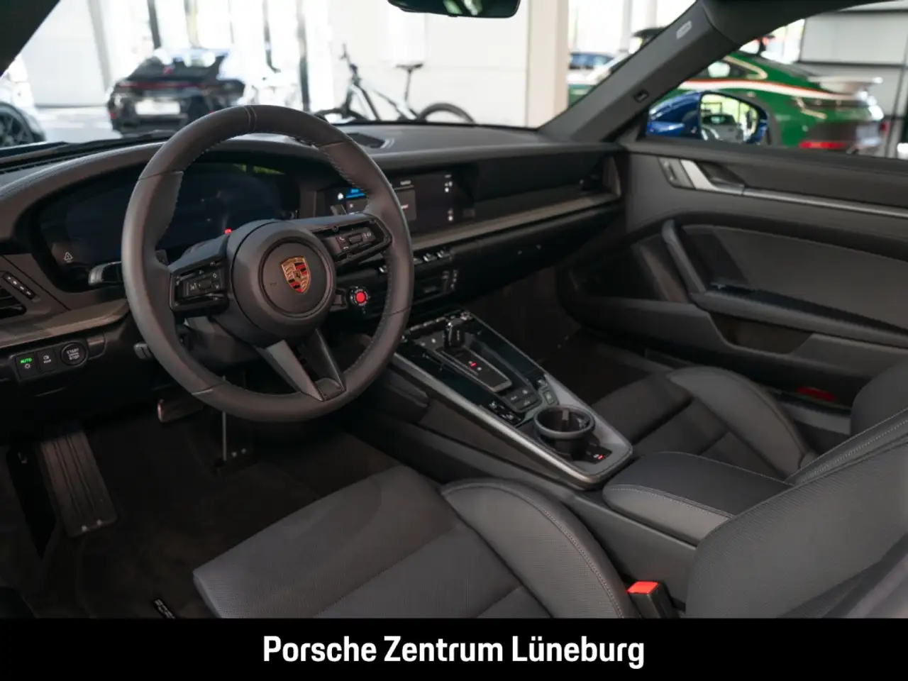 Porsche 992 911 4