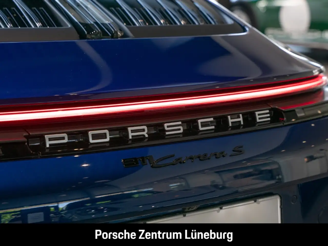Porsche 992 911 12