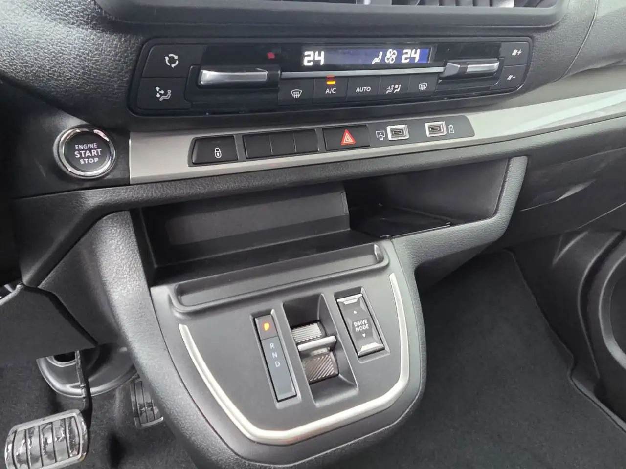 Toyota Proace 16