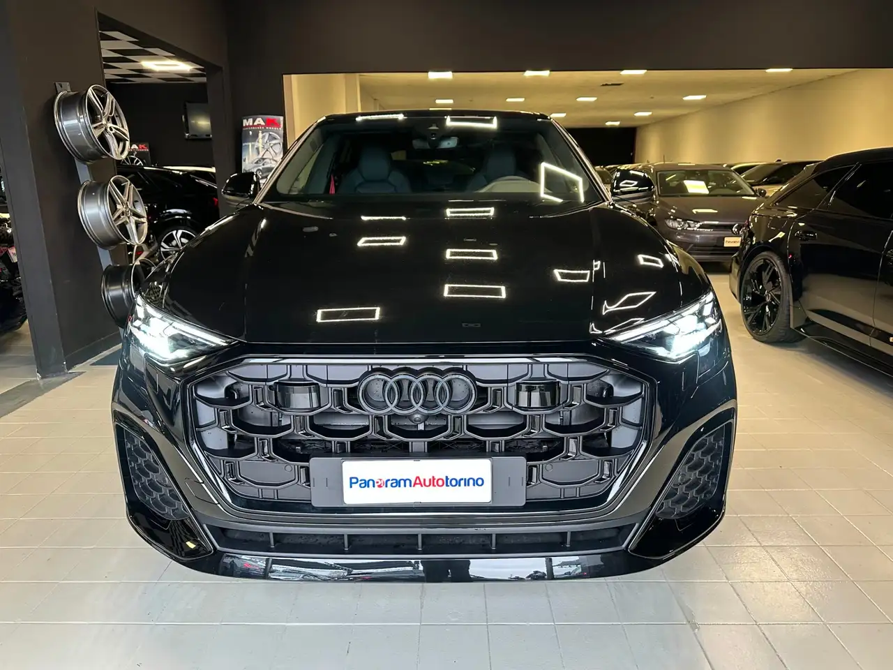 Audi Q8 2