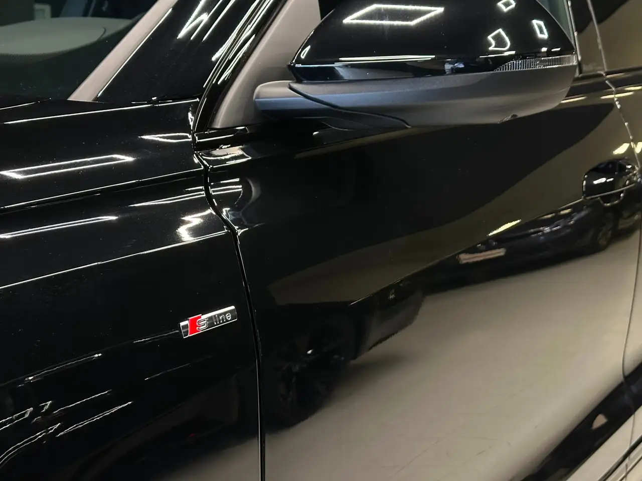 Audi Q8 9