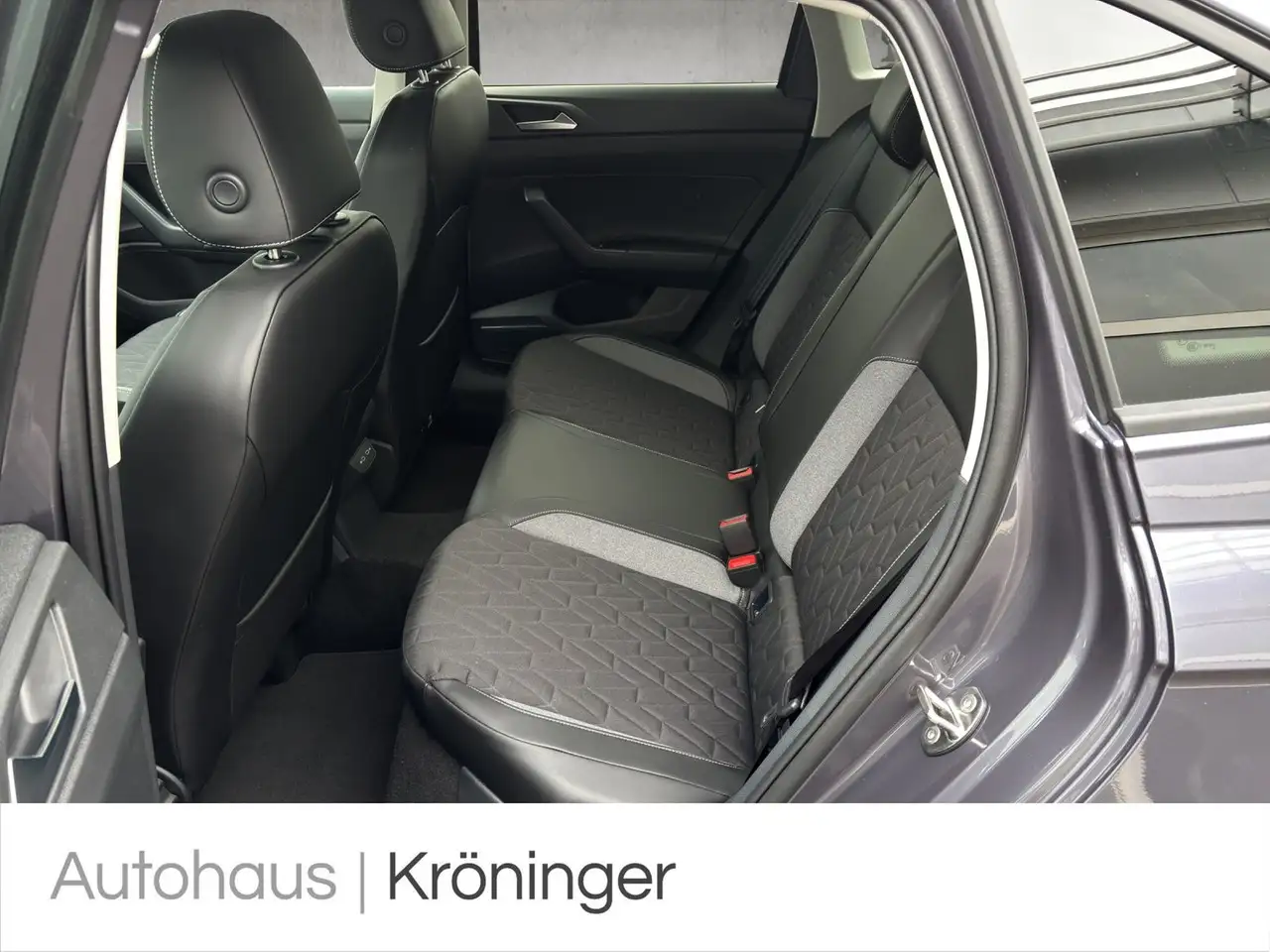 Volkswagen Taigo 10