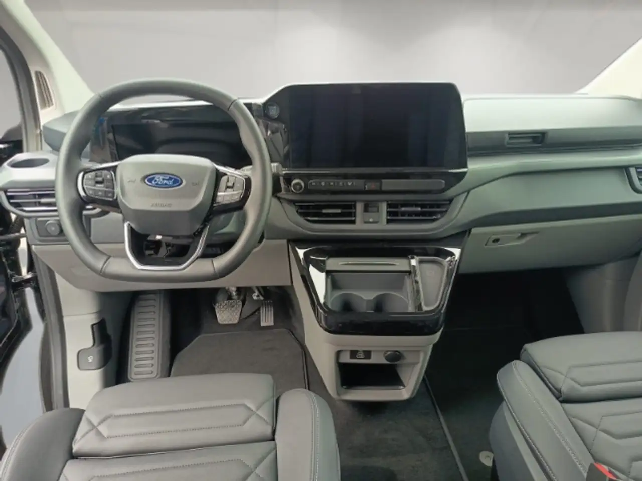 Ford Tourneo 12