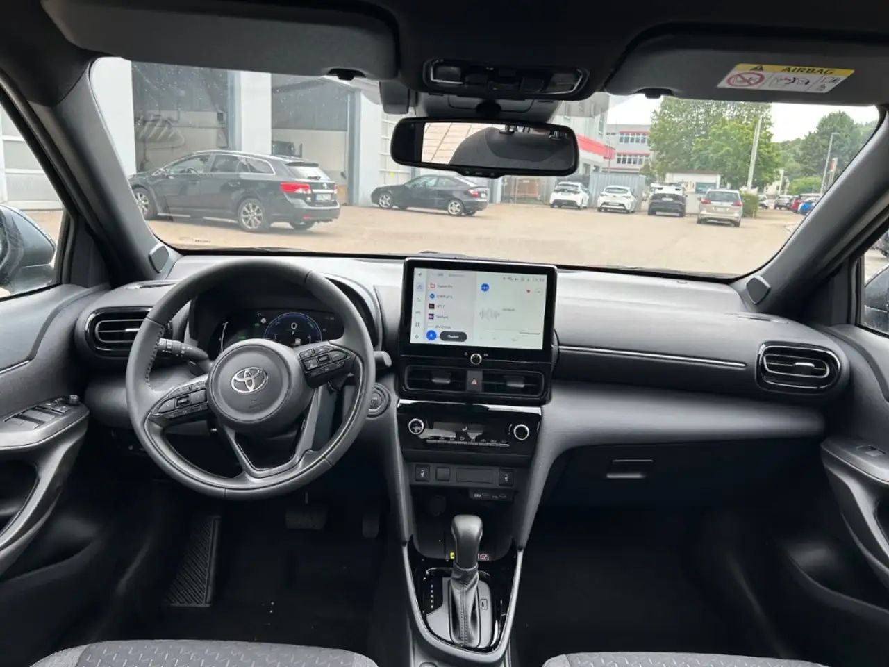 Toyota Yaris 14