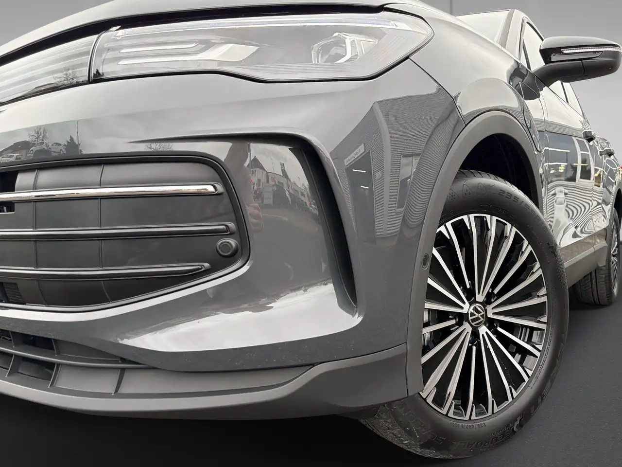 Volkswagen Tiguan 5