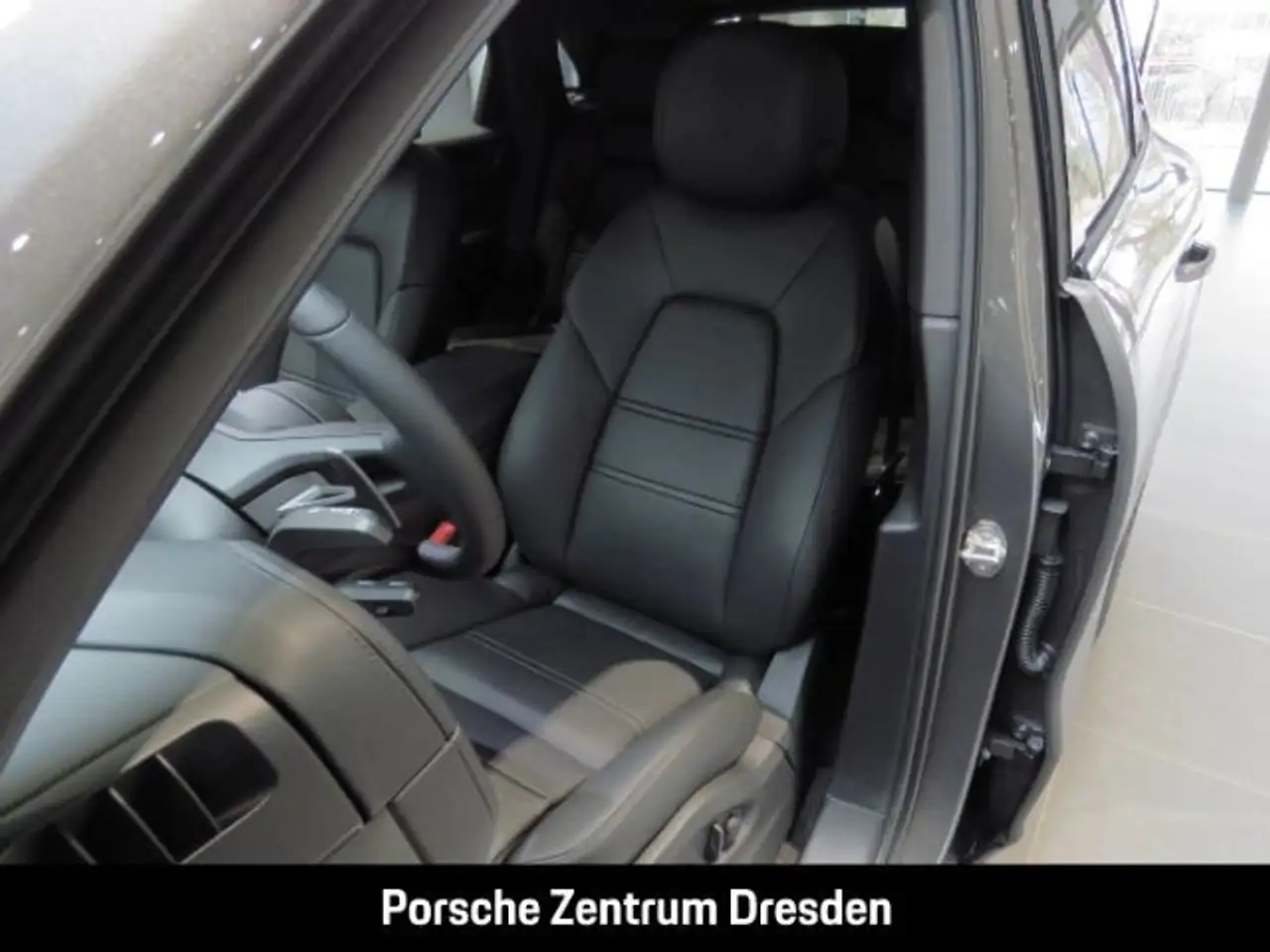 Porsche Cayenne 5