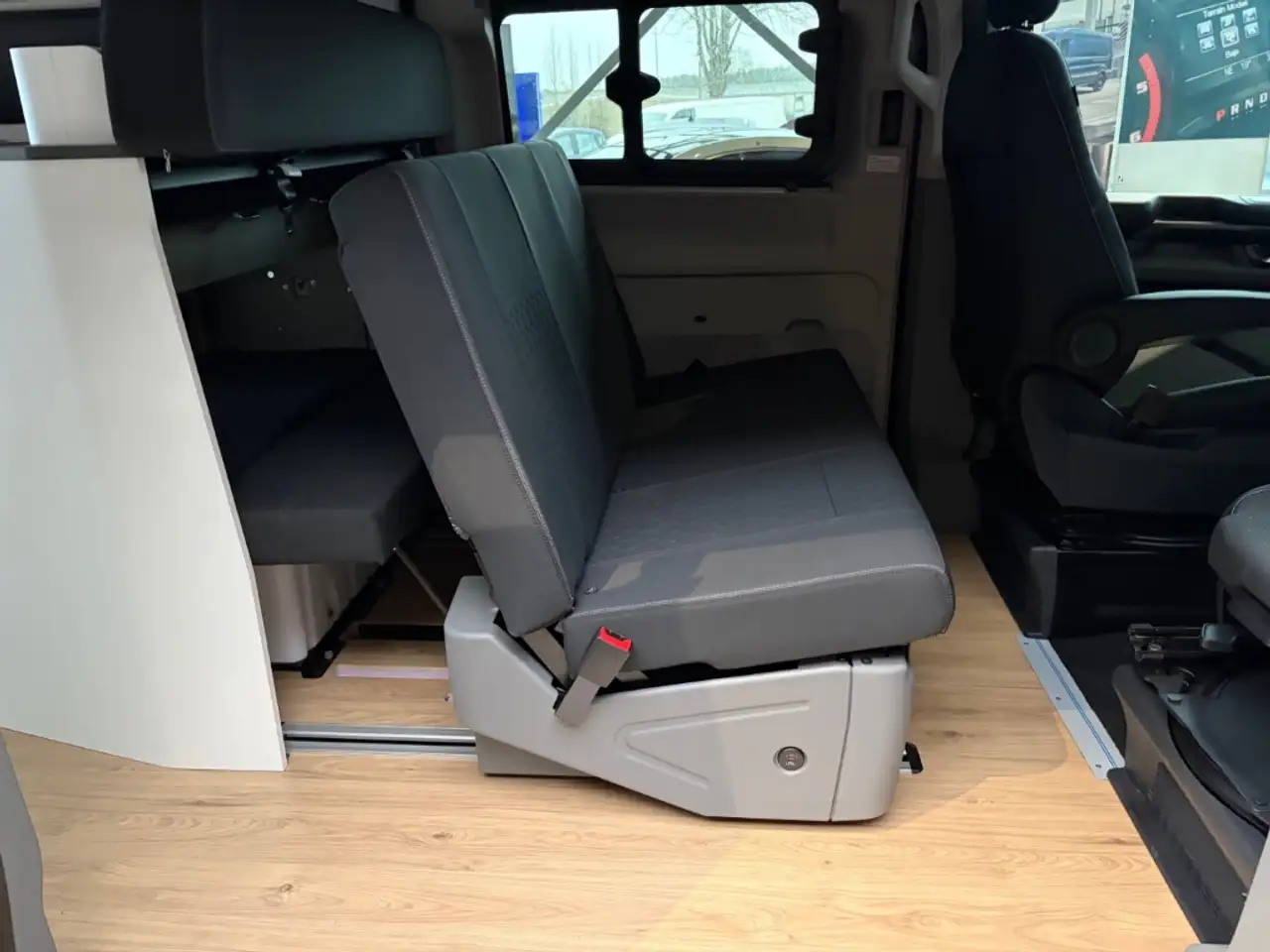 Ford Tourneo 16