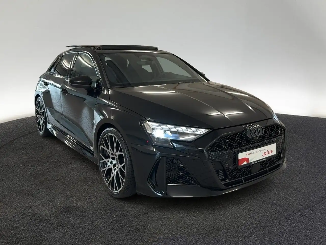 Audi RS3 8