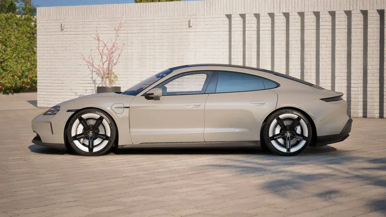 Porsche Taycan 3