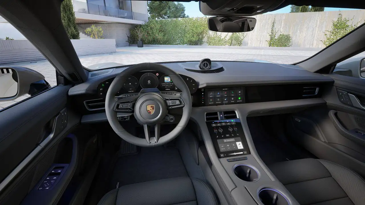Porsche Taycan 8