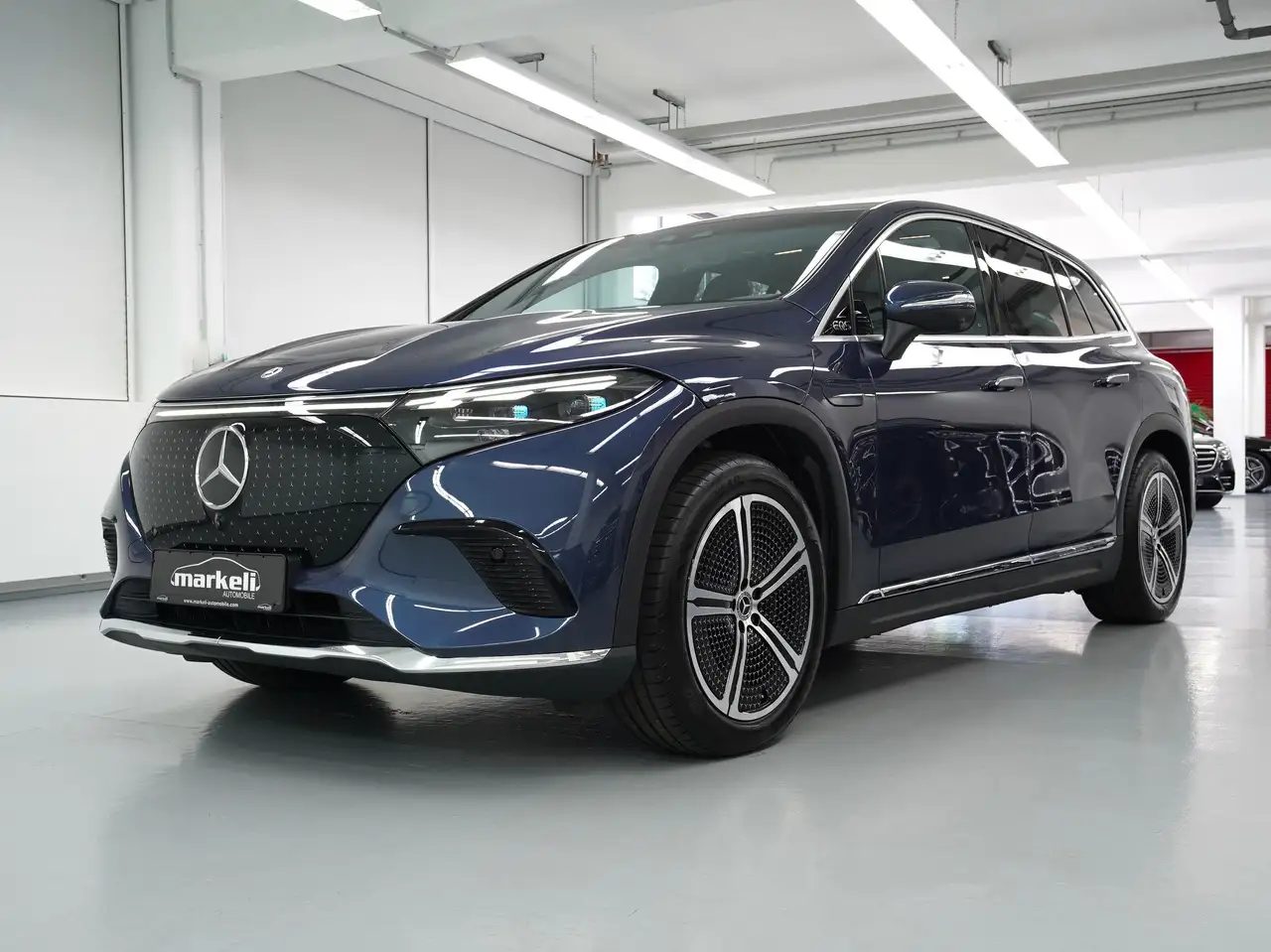 Mercedes-Benz EQS
