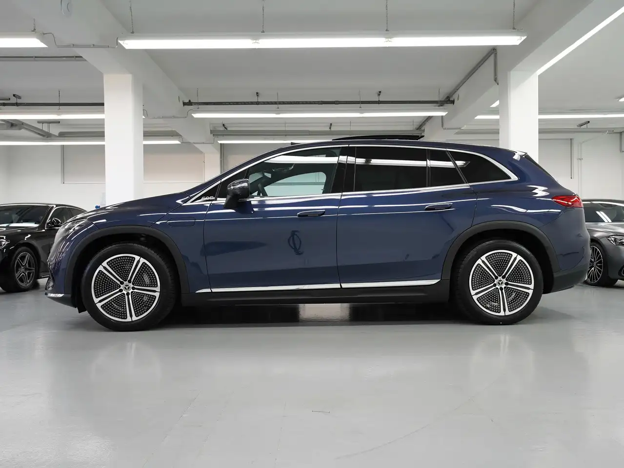 Mercedes-Benz EQS 5