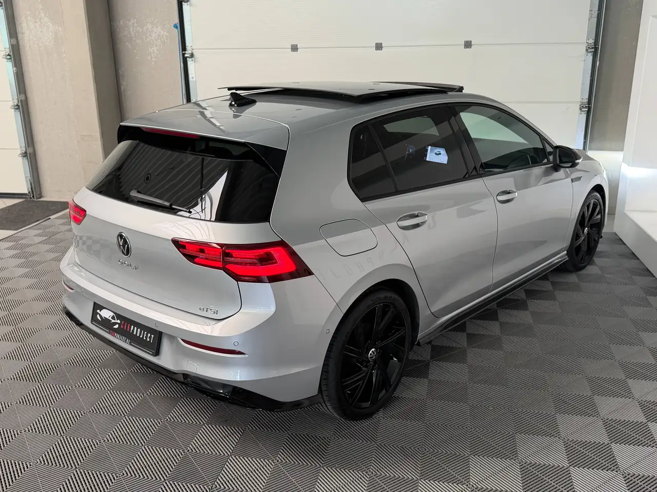 Volkswagen Golf 11