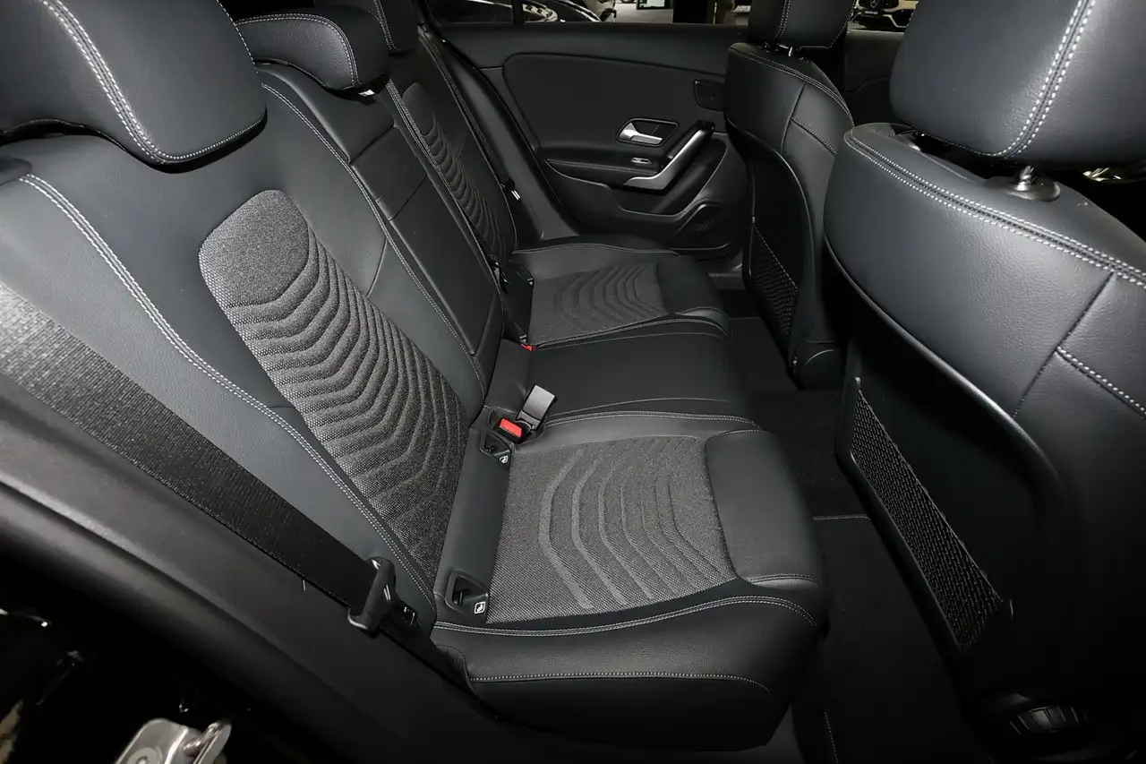 Mercedes-Benz A 200 6