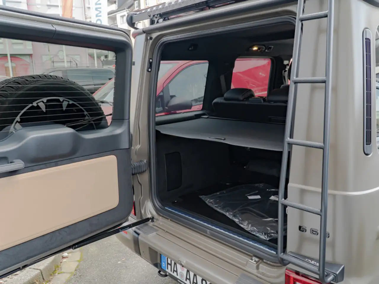 Mercedes-Benz G 63 5