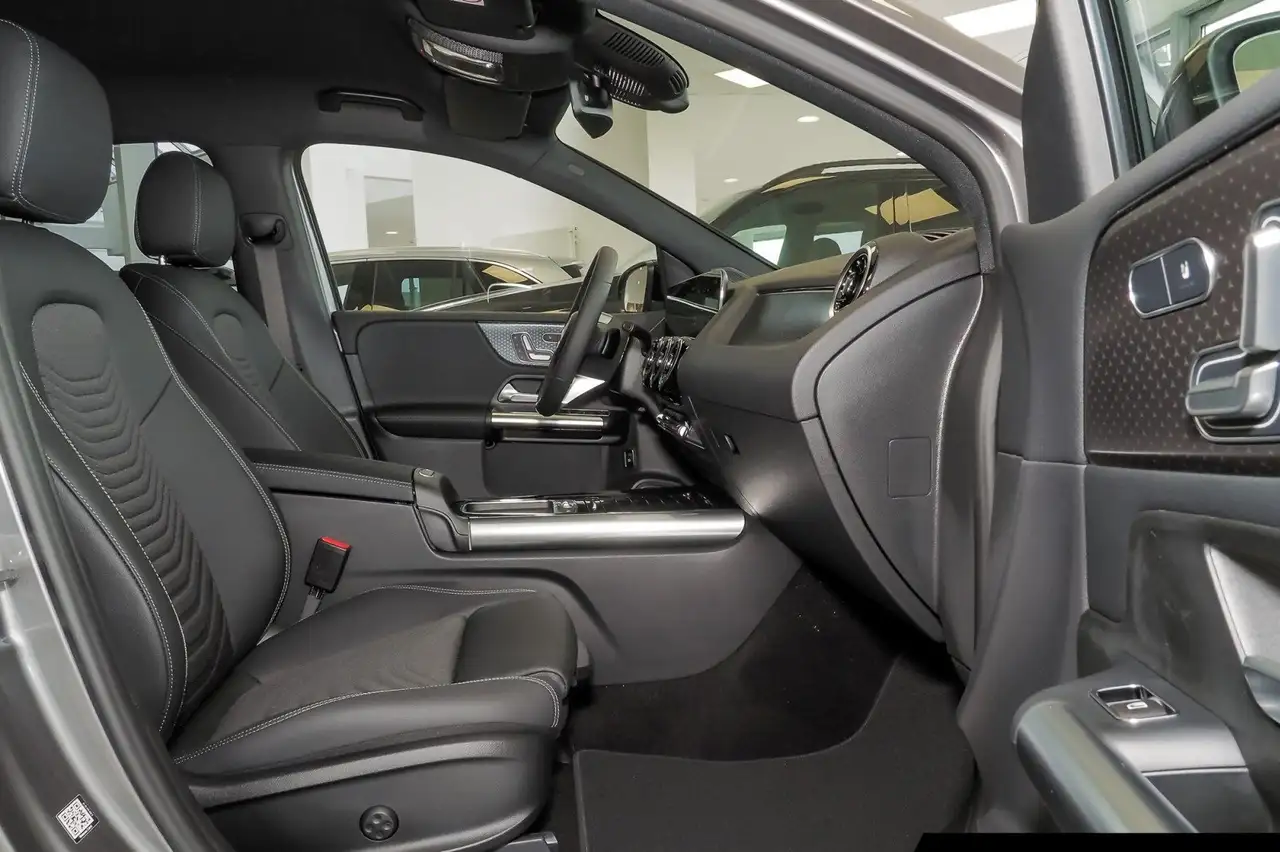 Mercedes-Benz B 200 6