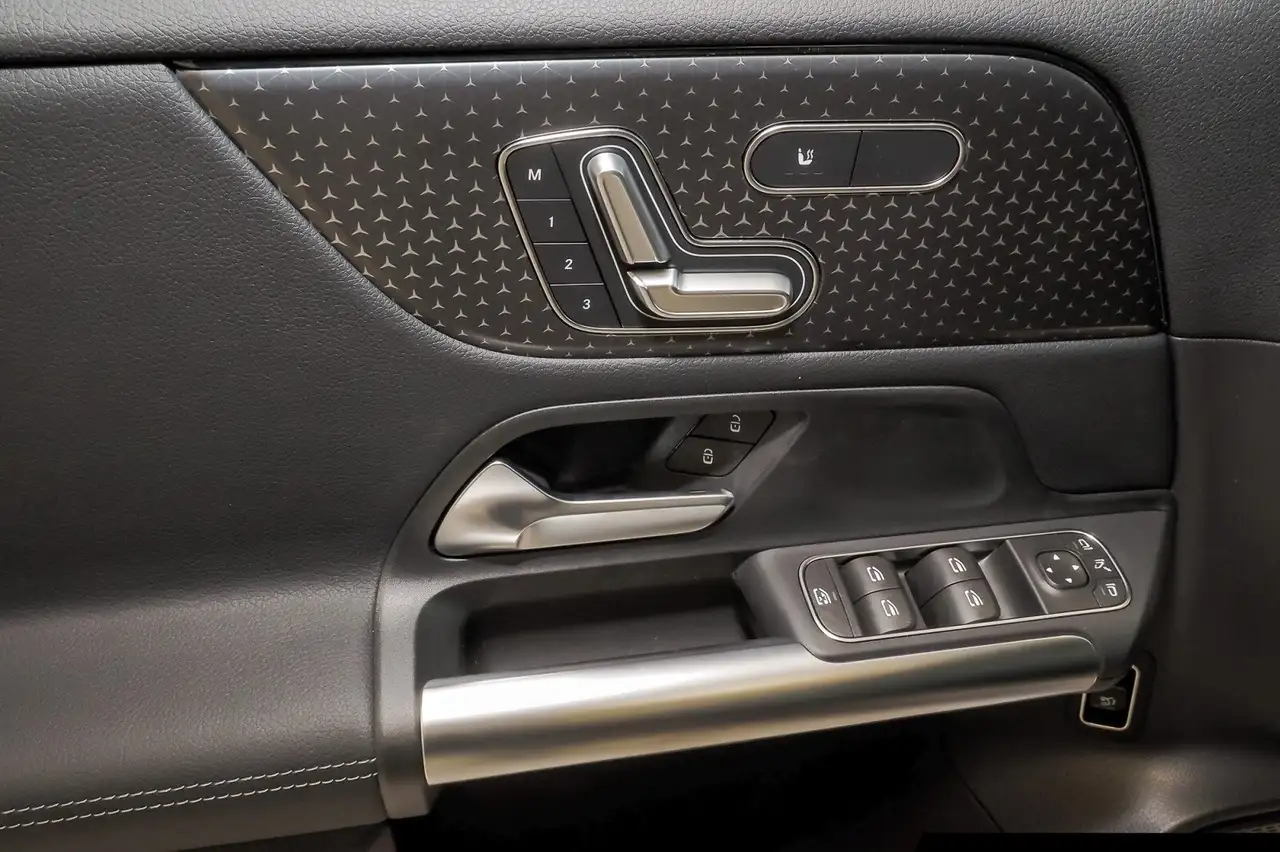 Mercedes-Benz B 200 14