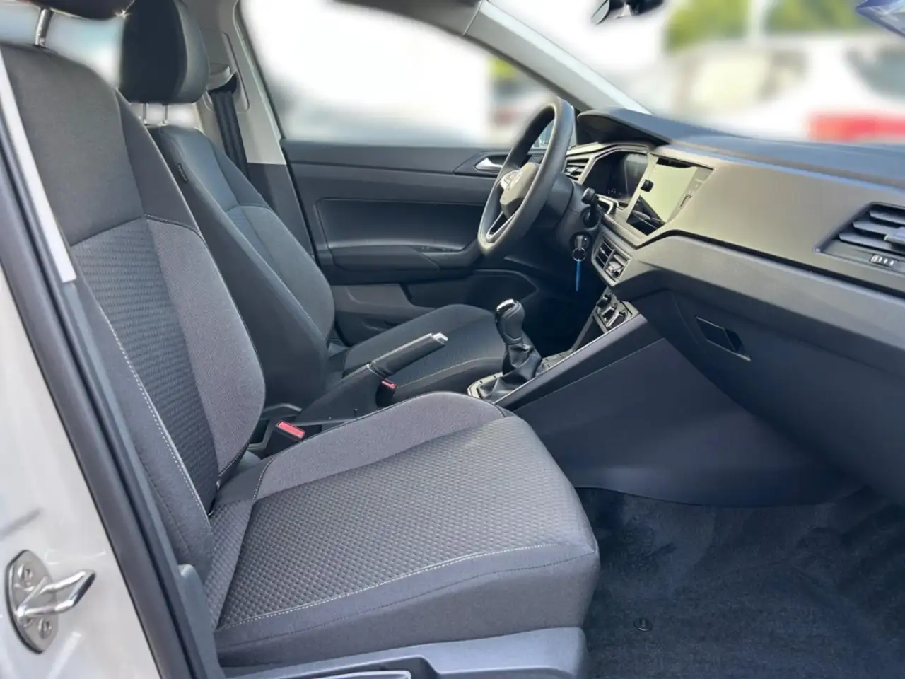 Volkswagen Polo VI 14