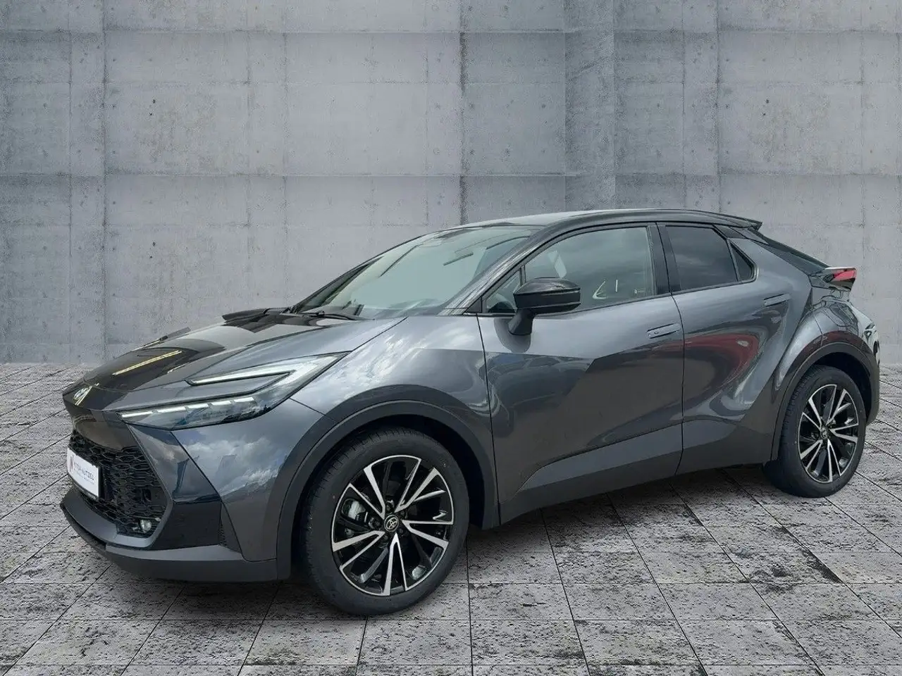 Toyota C-HR 2