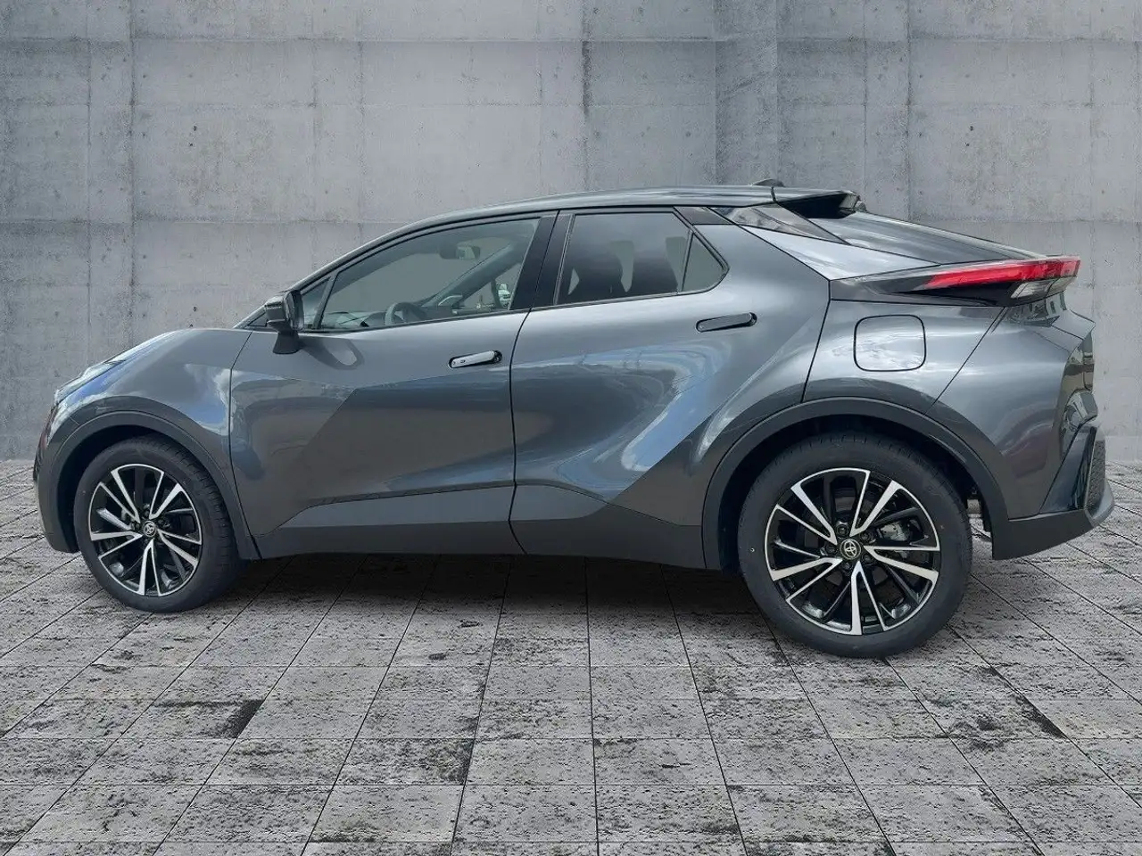 Toyota C-HR 4