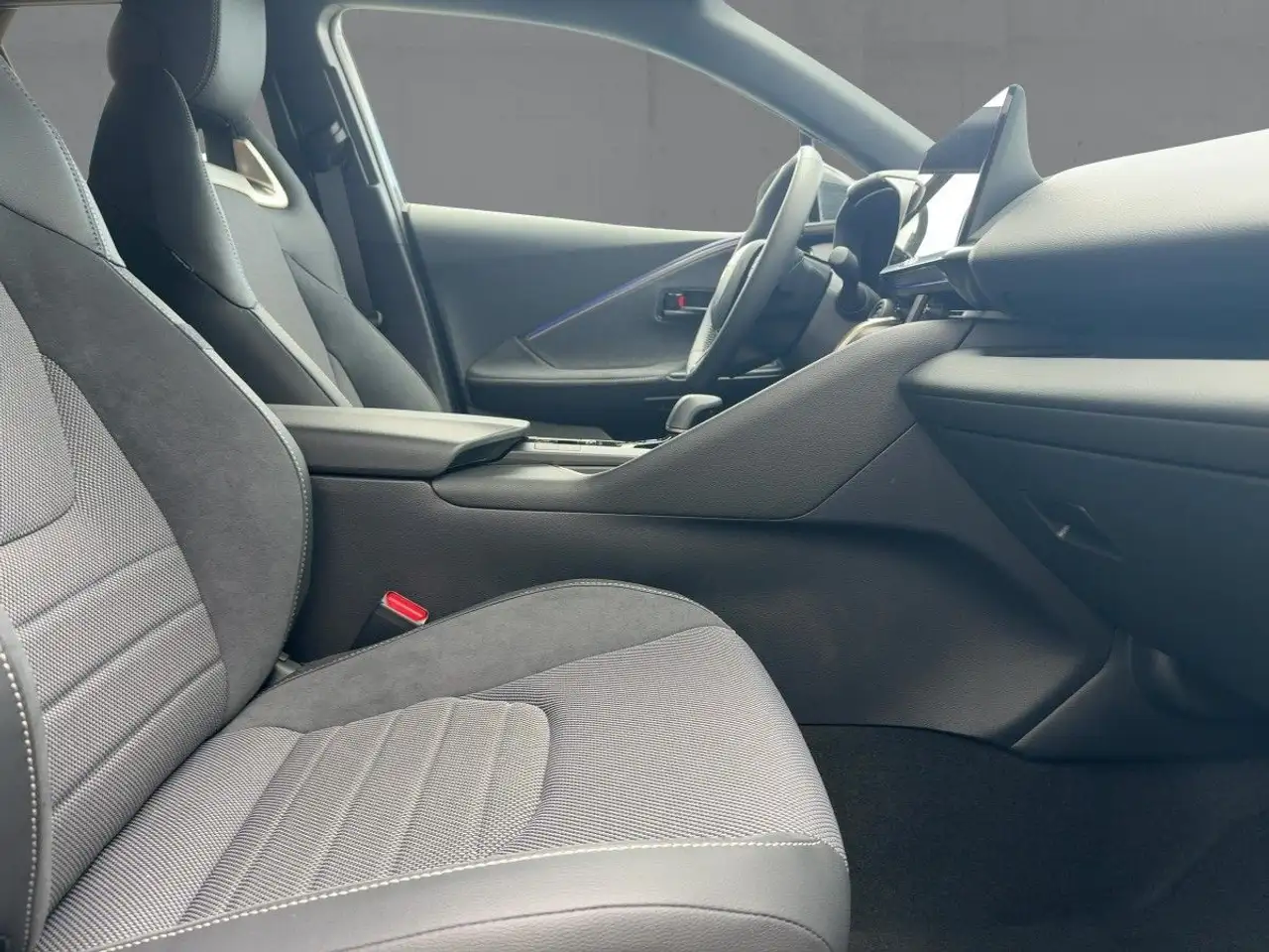Toyota C-HR 12