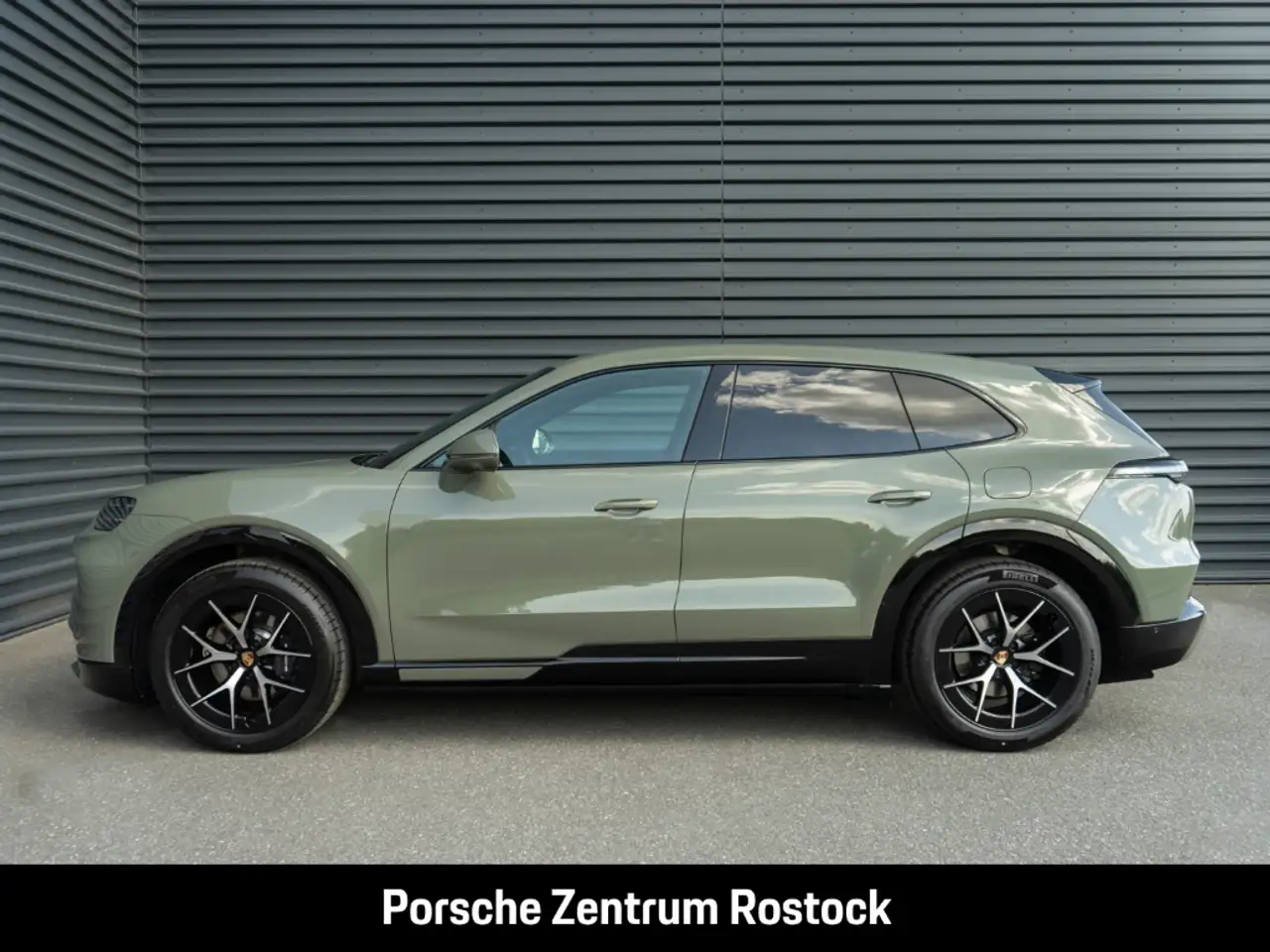 Porsche Cayenne 12