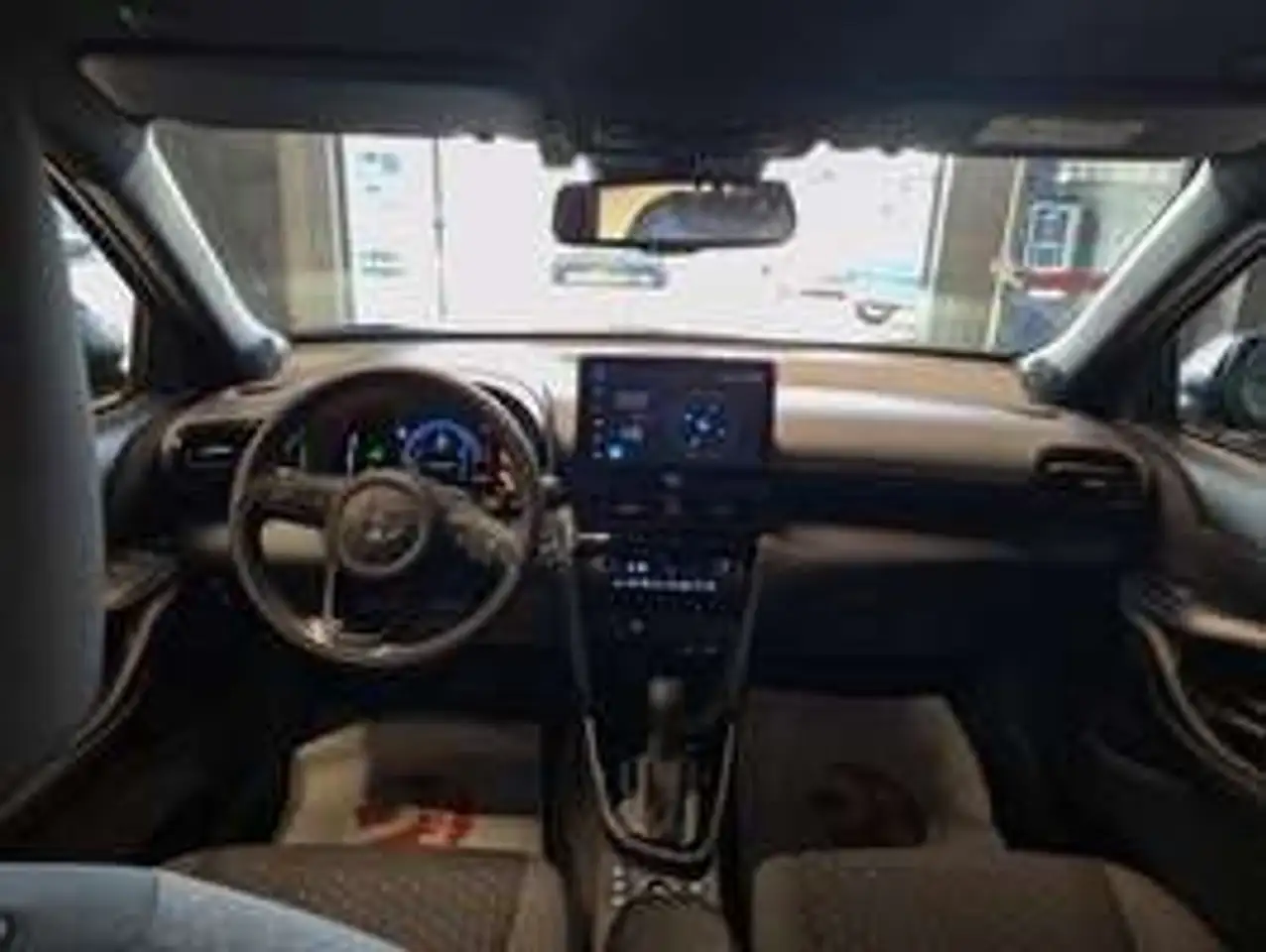 Toyota Yaris 9