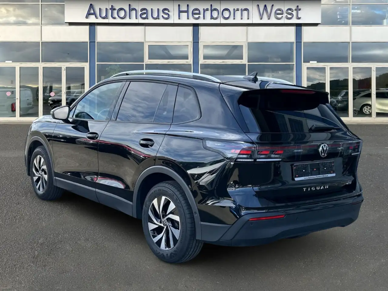 Volkswagen Tiguan 4