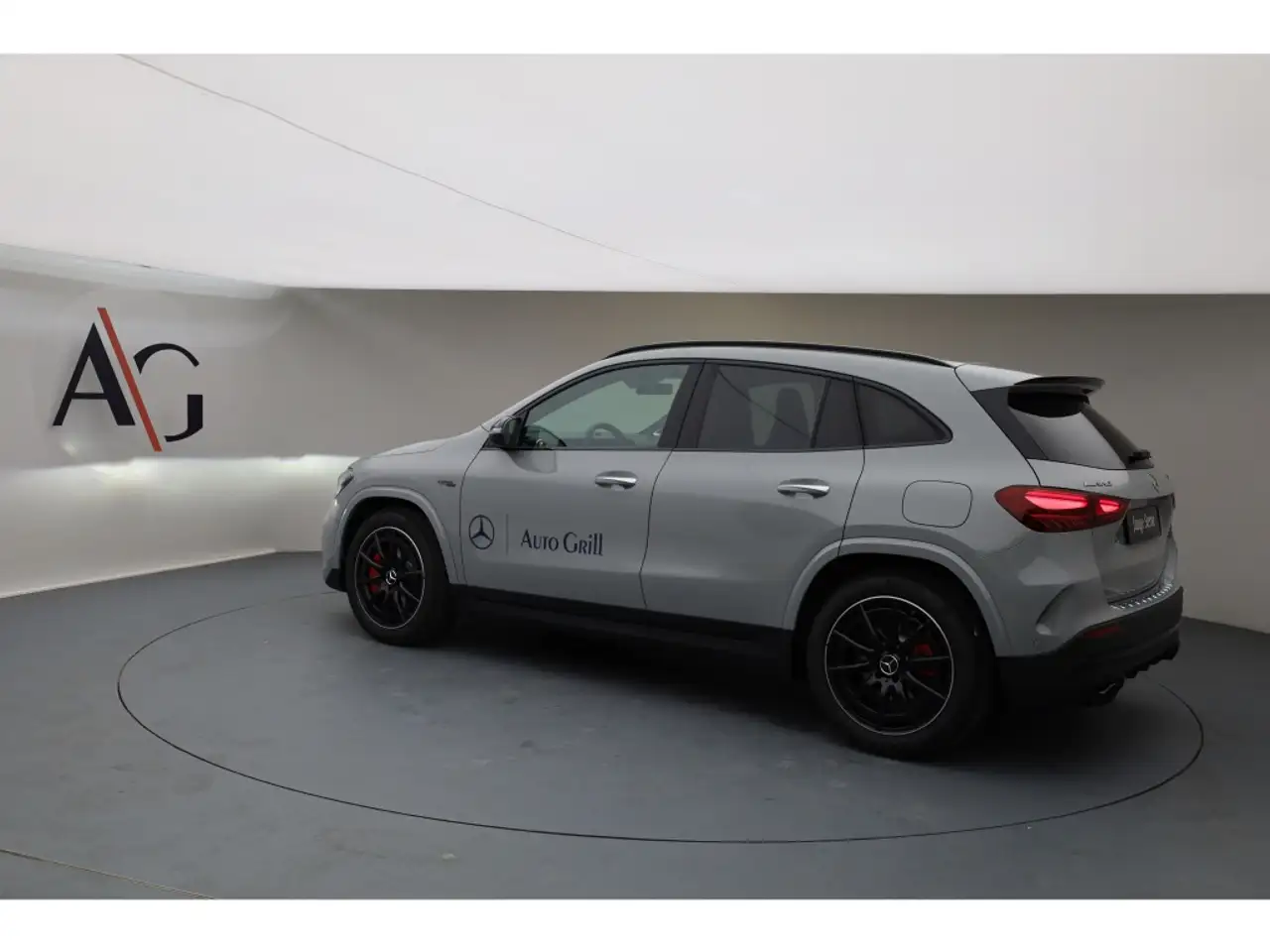 Mercedes-Benz GLA 35 4