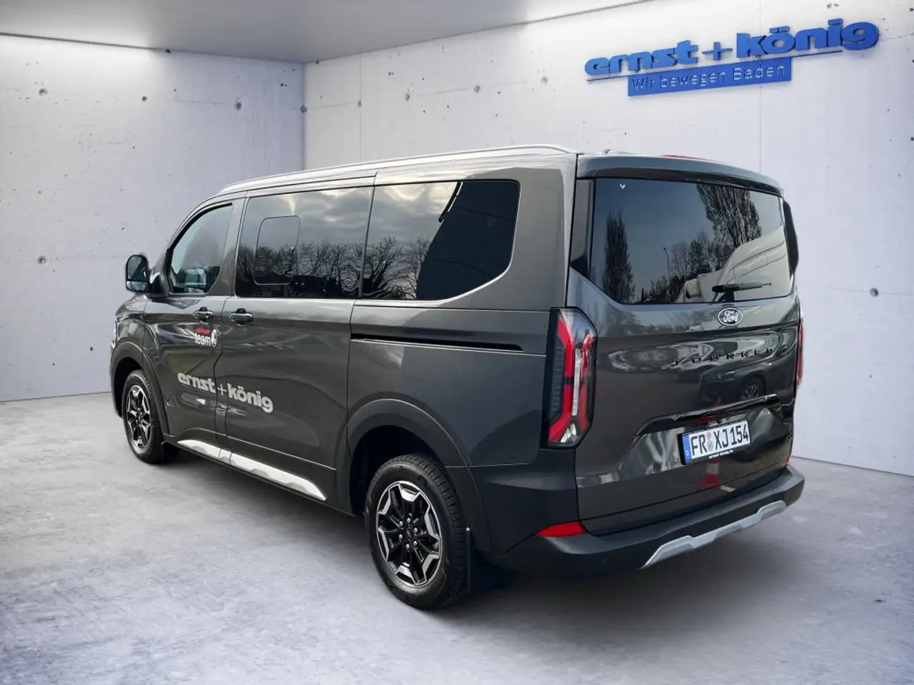Ford Tourneo 4