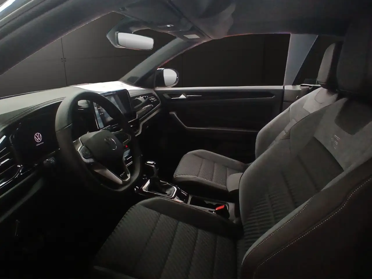 Volkswagen T-Roc 5