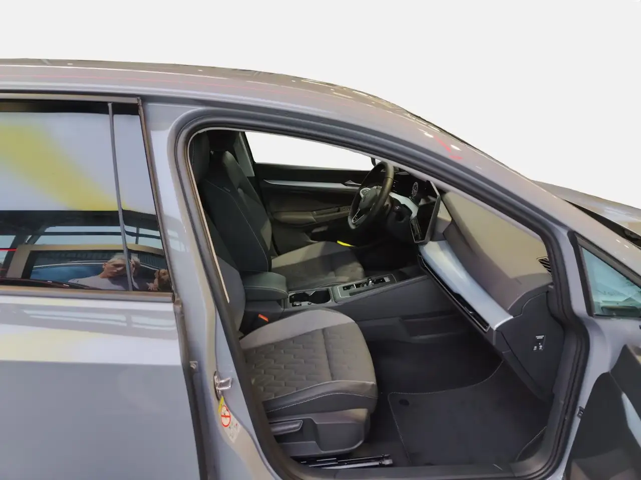 Volkswagen Golf 13