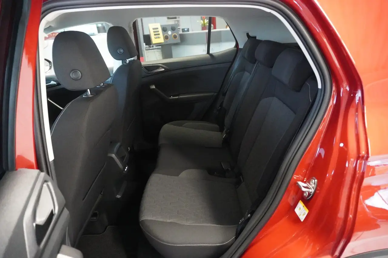 Volkswagen T-Cross 8