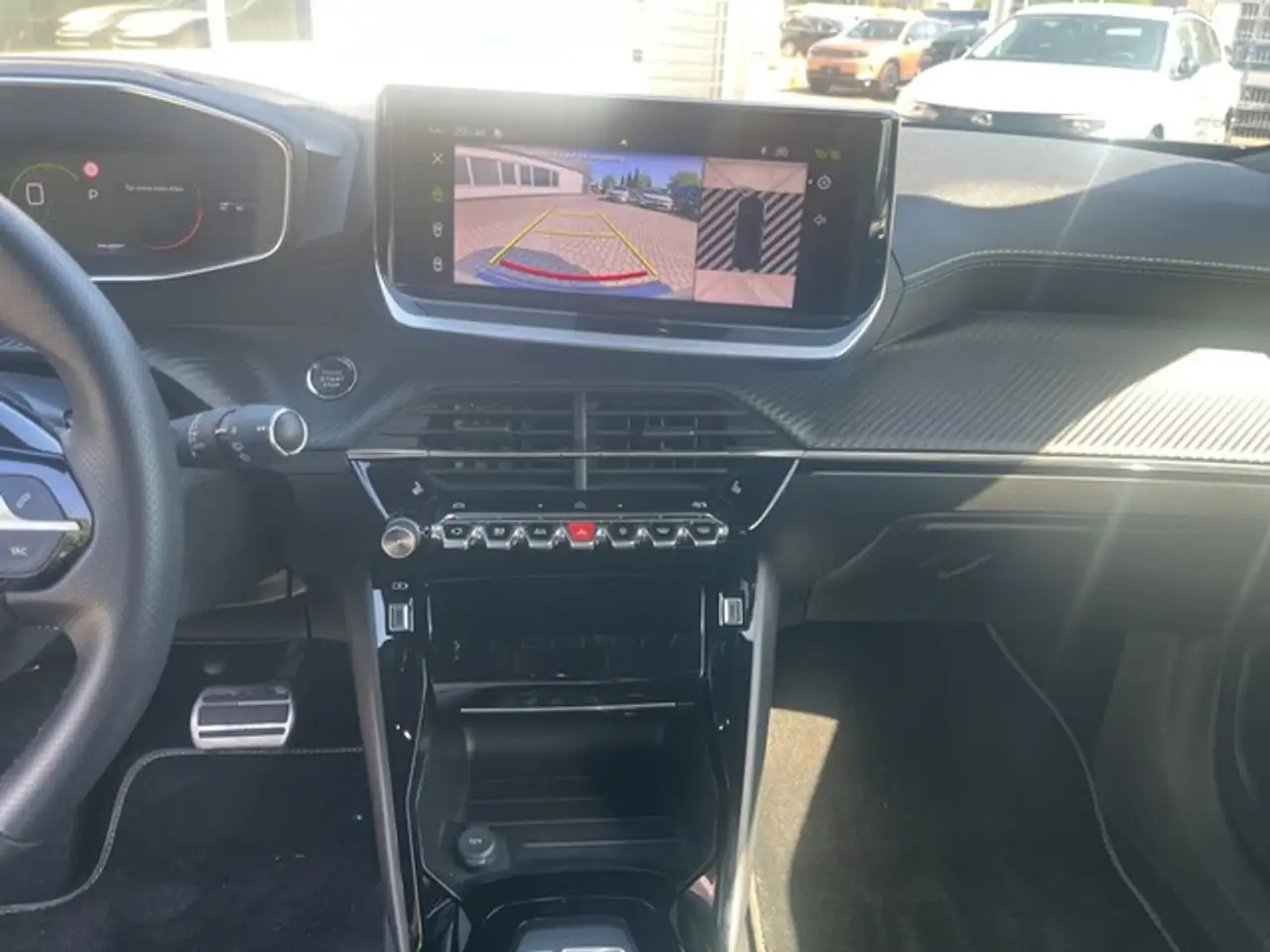 Peugeot 2008 11