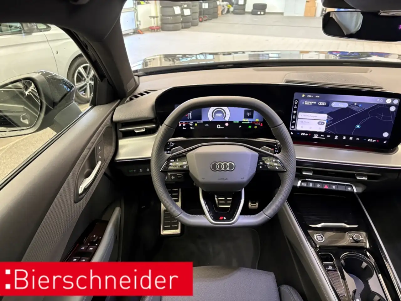 Audi Q3 11